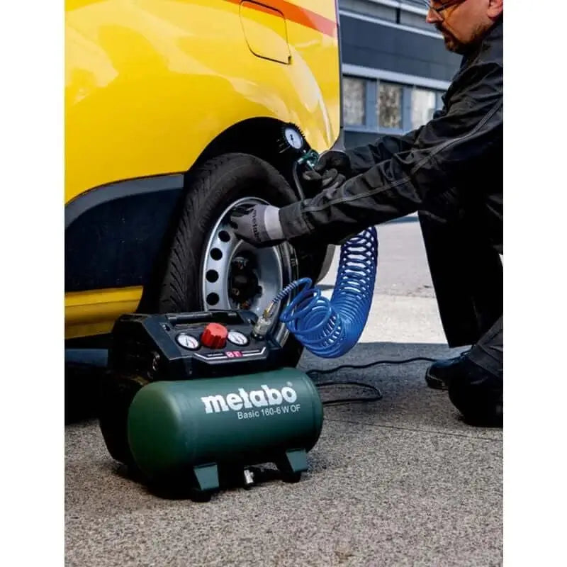 Kompakt légkompresszor 6L, olajmentes, 8 bar