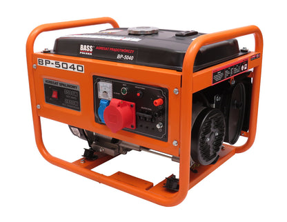 3,5 W 230 V/400 V egyfázisú benzin generátor